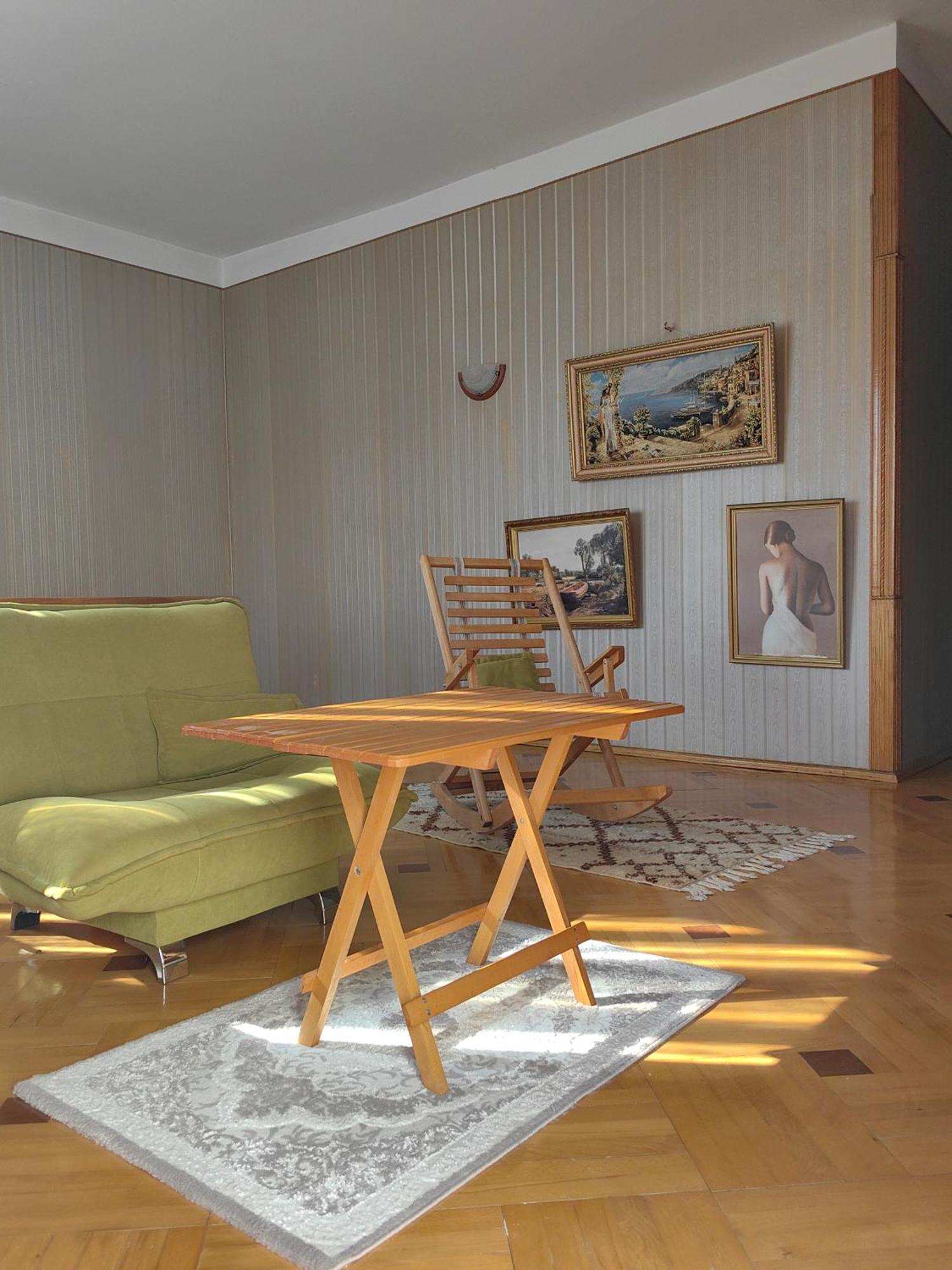 Guest House Metreveli Street 19 Khashuri Εξωτερικό φωτογραφία